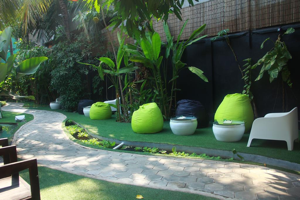 Ashia Hotel & Lounge Siem Reap Exterior foto