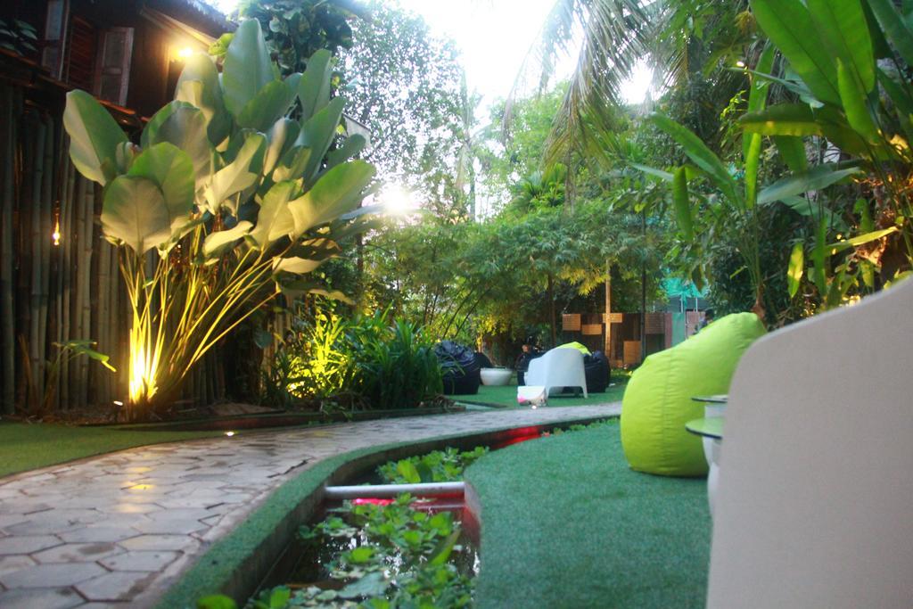 Ashia Hotel & Lounge Siem Reap Exterior foto